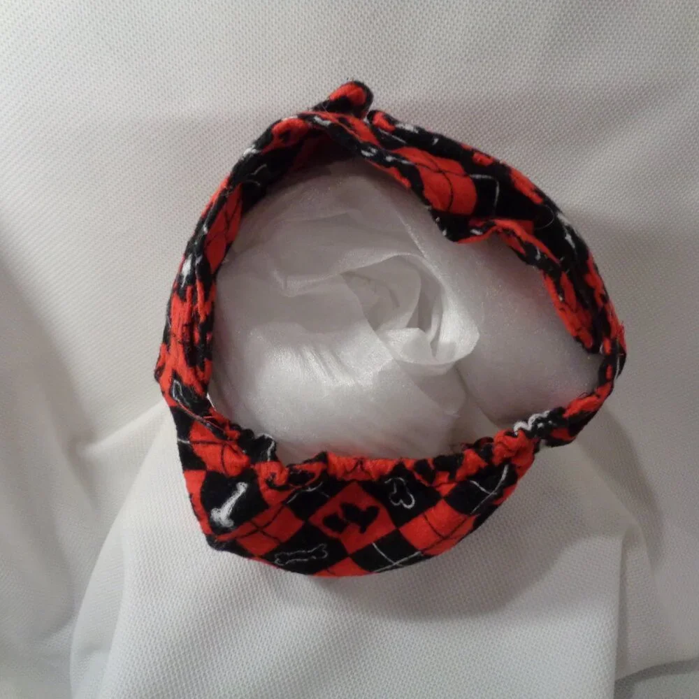 Dog incontinent or in heat panties adjustible size, hook and loop close girl dog